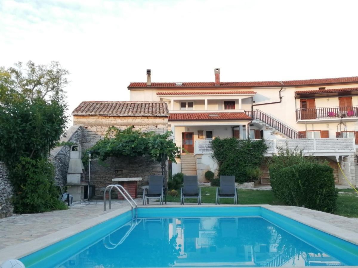 Ferienwohnung App Isabel Žminj Exterior foto