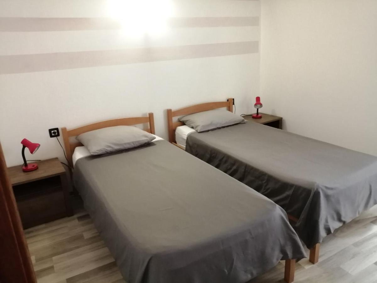 Ferienwohnung App Isabel Žminj Exterior foto